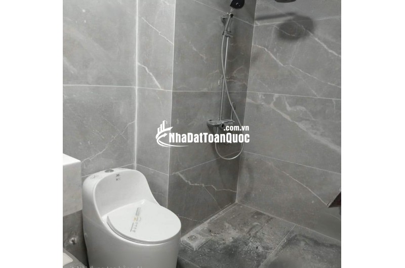 Tôi chủ nhà cho thuê nhà lô góc, mới,vỉa hè, 115m2- 5T, Duy Tân_45 Tr